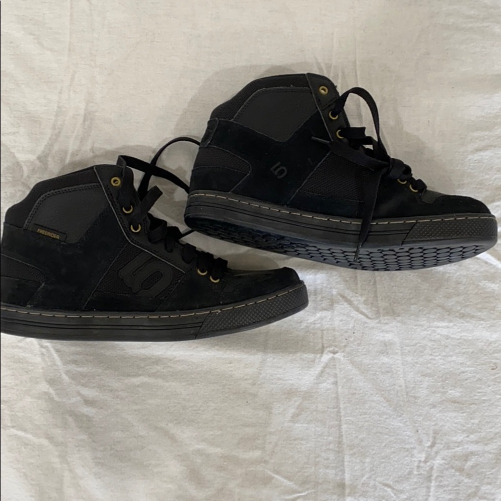 Men’s Five Ten street shoes